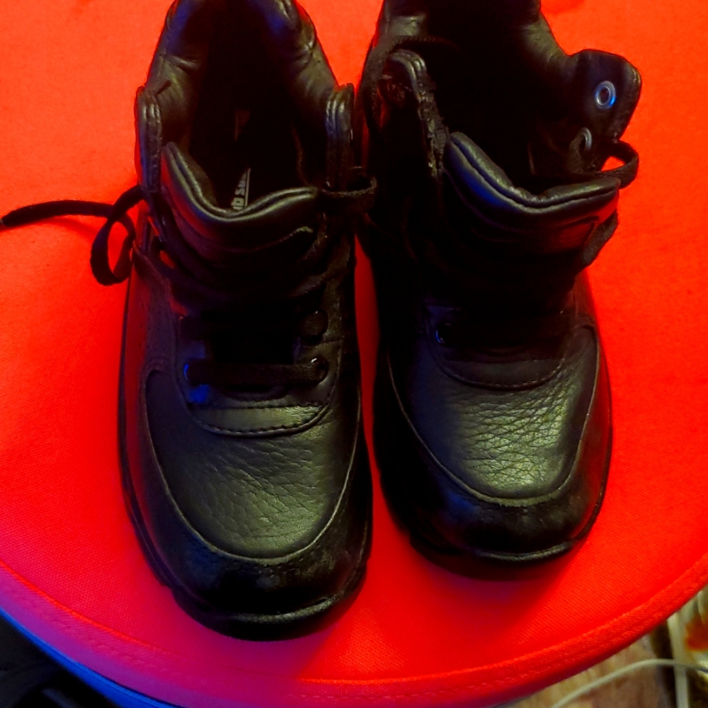 Kids Nike boots